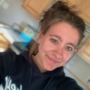 Meet your Posher, Alayna